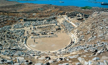 Theateraufführung auf der Insel Delos nach 2100 Jahren