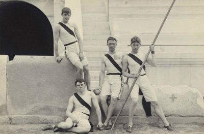 Die Fotos von Albert Meyer zu den Olympischen Spielen 1896 in digitaler Form ausgestellt