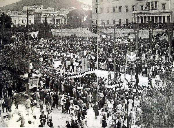 Athen und Thessaloniki feiern das 72. Jubiläum der Befreiung von der deutschen Besatzung.