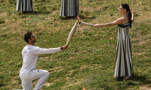 FOTOAUSSTELLUNG „DER GEIST DES OLYMPISMUS UND DER OLYMPISCHE WAFFENSTILLSTAND, 776 v. Chr. – 2024: 2.800 JAHRE GESCHICHTE“