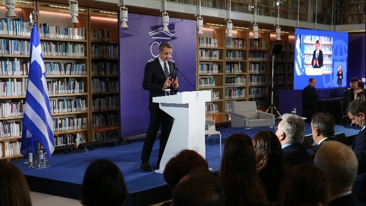Rede von Premierminister Kyriakos Mitsotakis bei der Veranstaltung zum Welttag der griechischen Sprache im Kulturzentrum der Stavros-Niarchos-Stiftung.